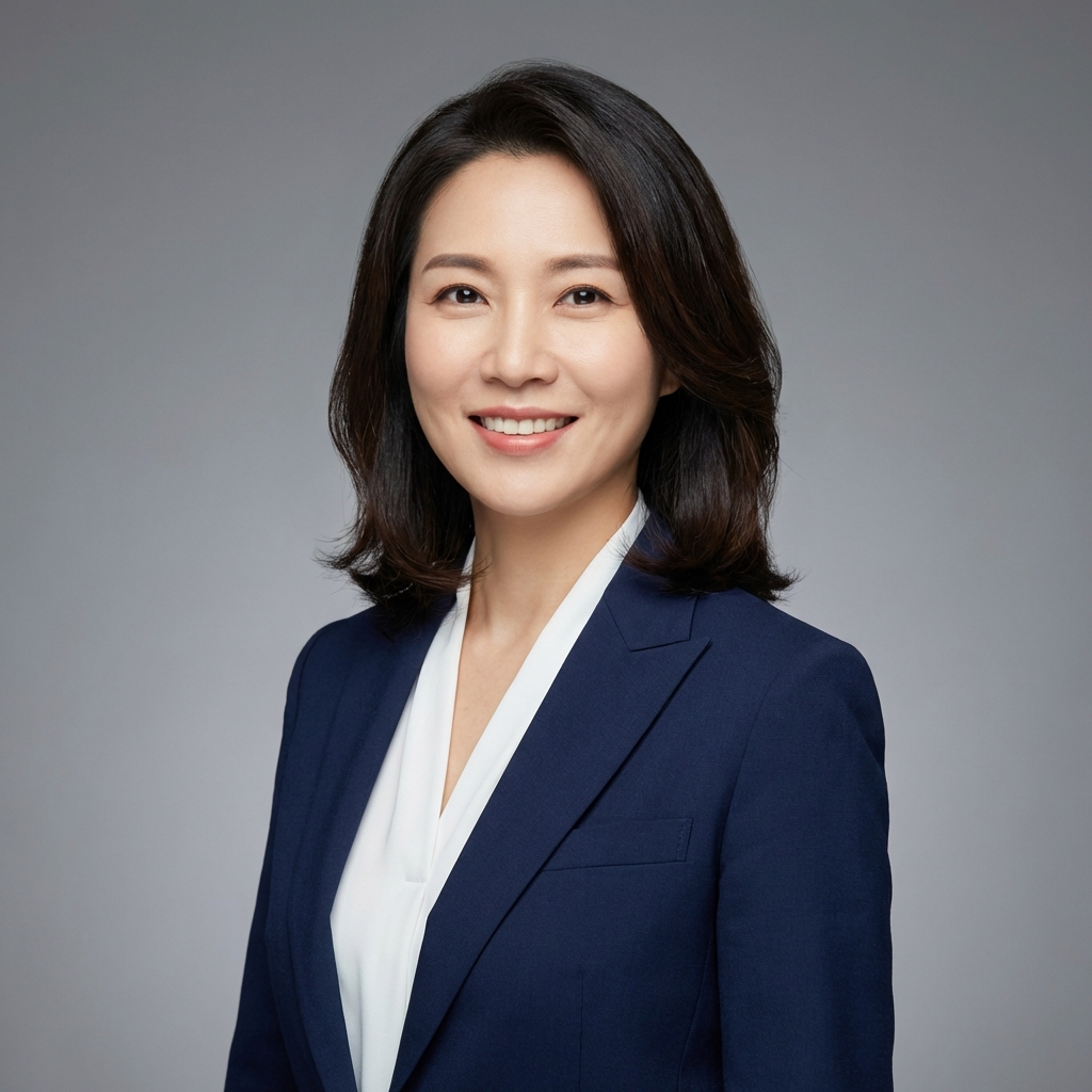 Sarah Chen headshot